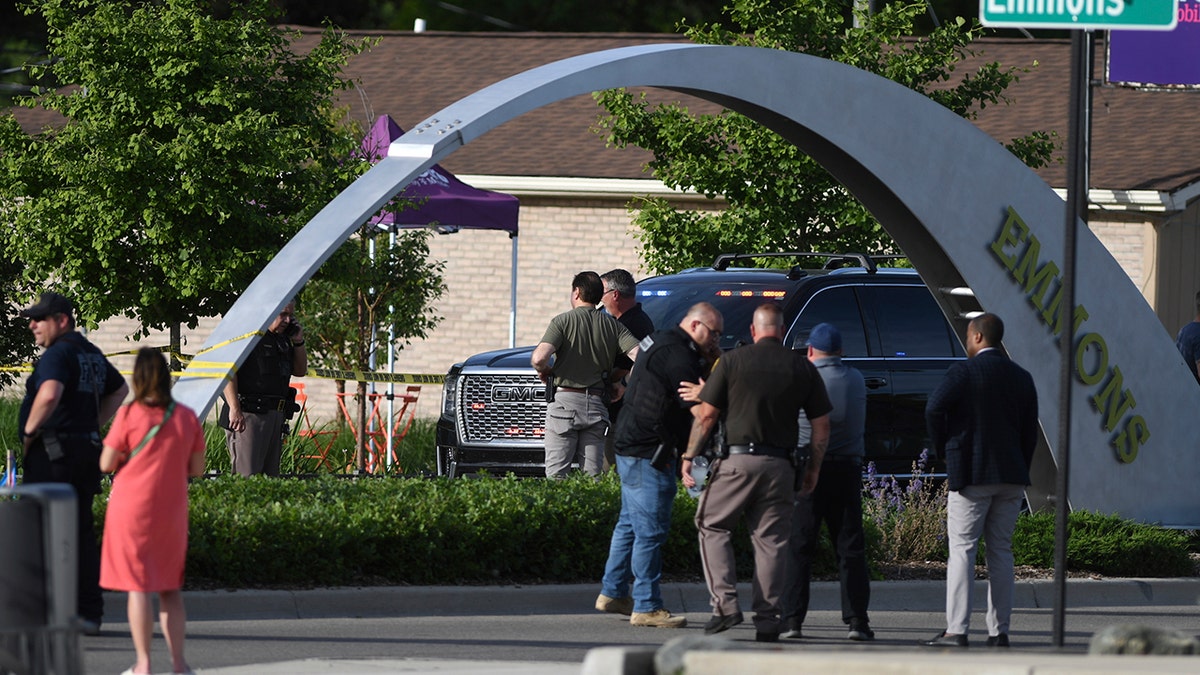 Police investigate Detroit-area splash pad shooting