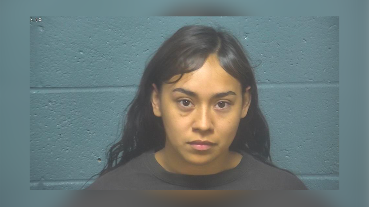 Mugshot of Veronica Benavente, 19