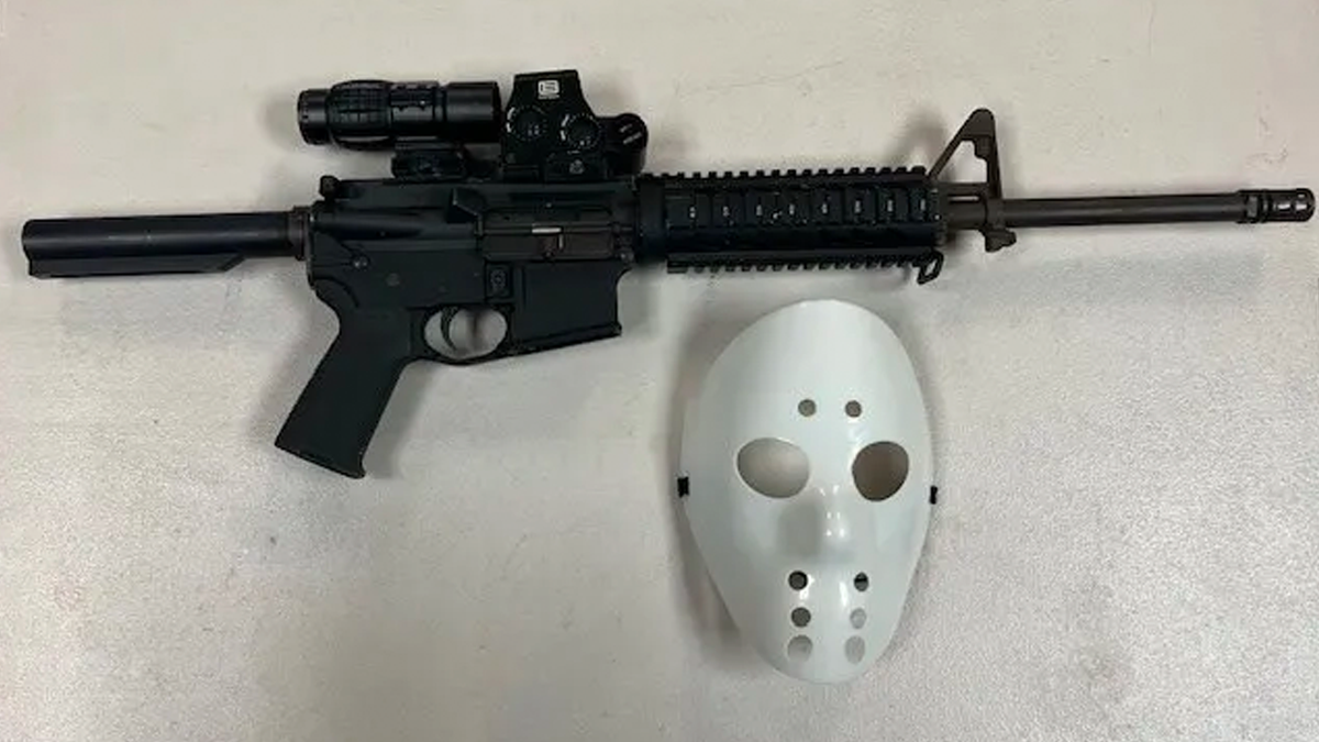 Jason mask and rifle