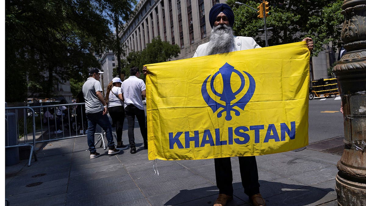 A member of the Sikh community protests in Manhattan