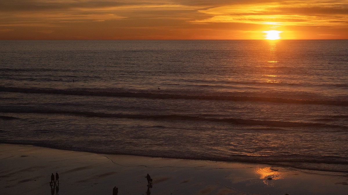 Del Mar beach sunset
