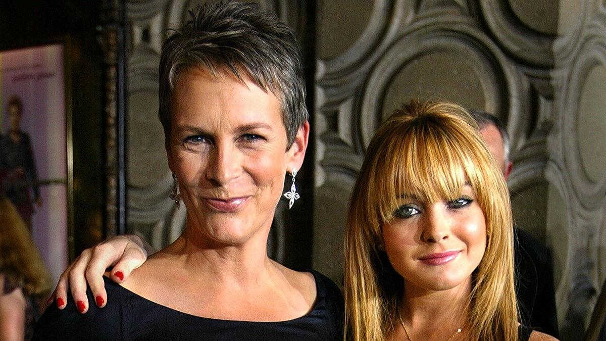 Jamie Lee Curtis and Lindsay Lohan at the premiere of "Freaky Friday"