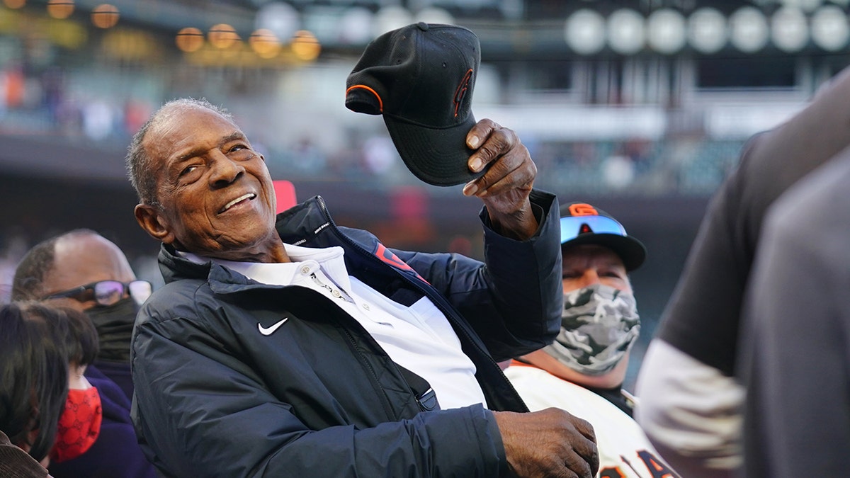 Willie Mays in car