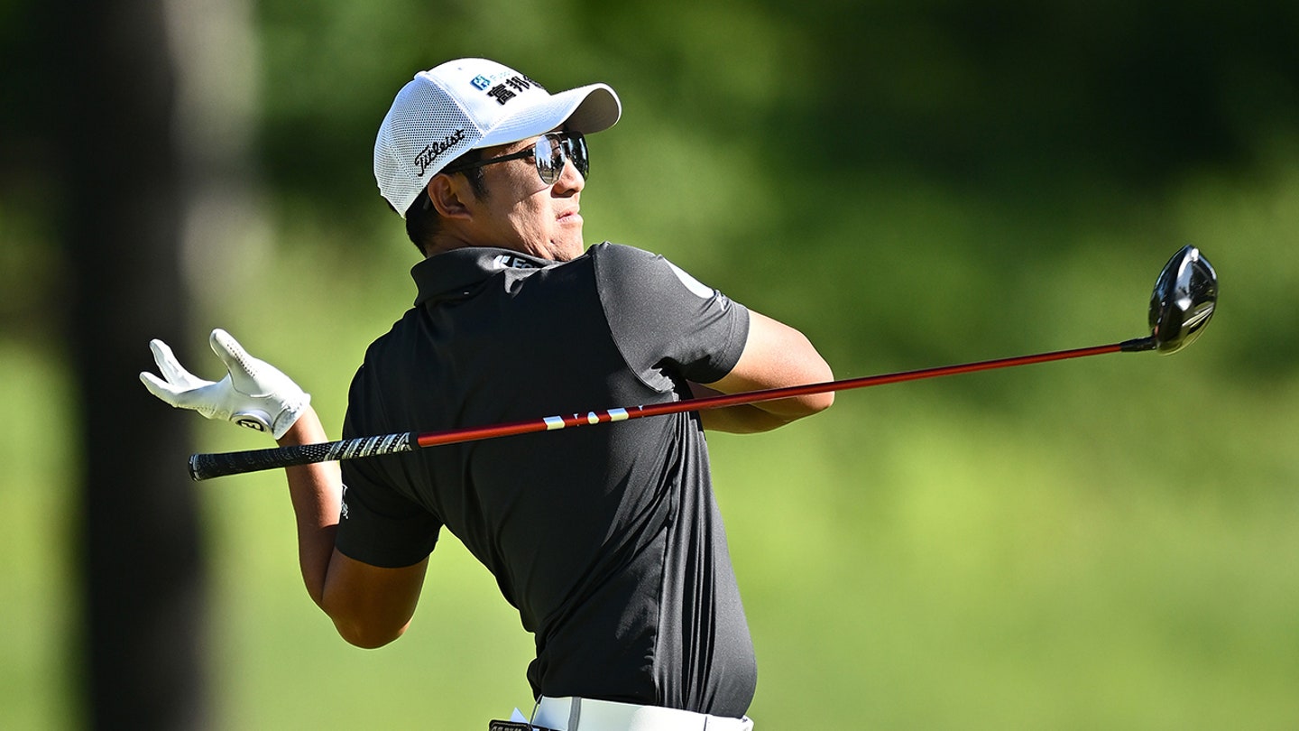 C.T. Pan's Unusual Caddie Carousel at RBC Canadian Open