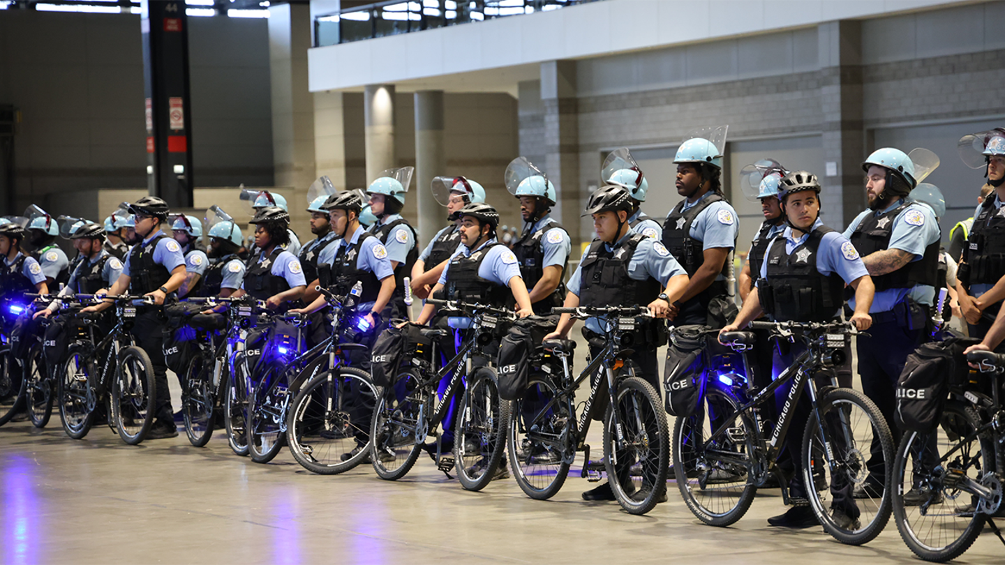 Chicago Police Prepare for Democratic National Convention Amidst City's Crime Crisis