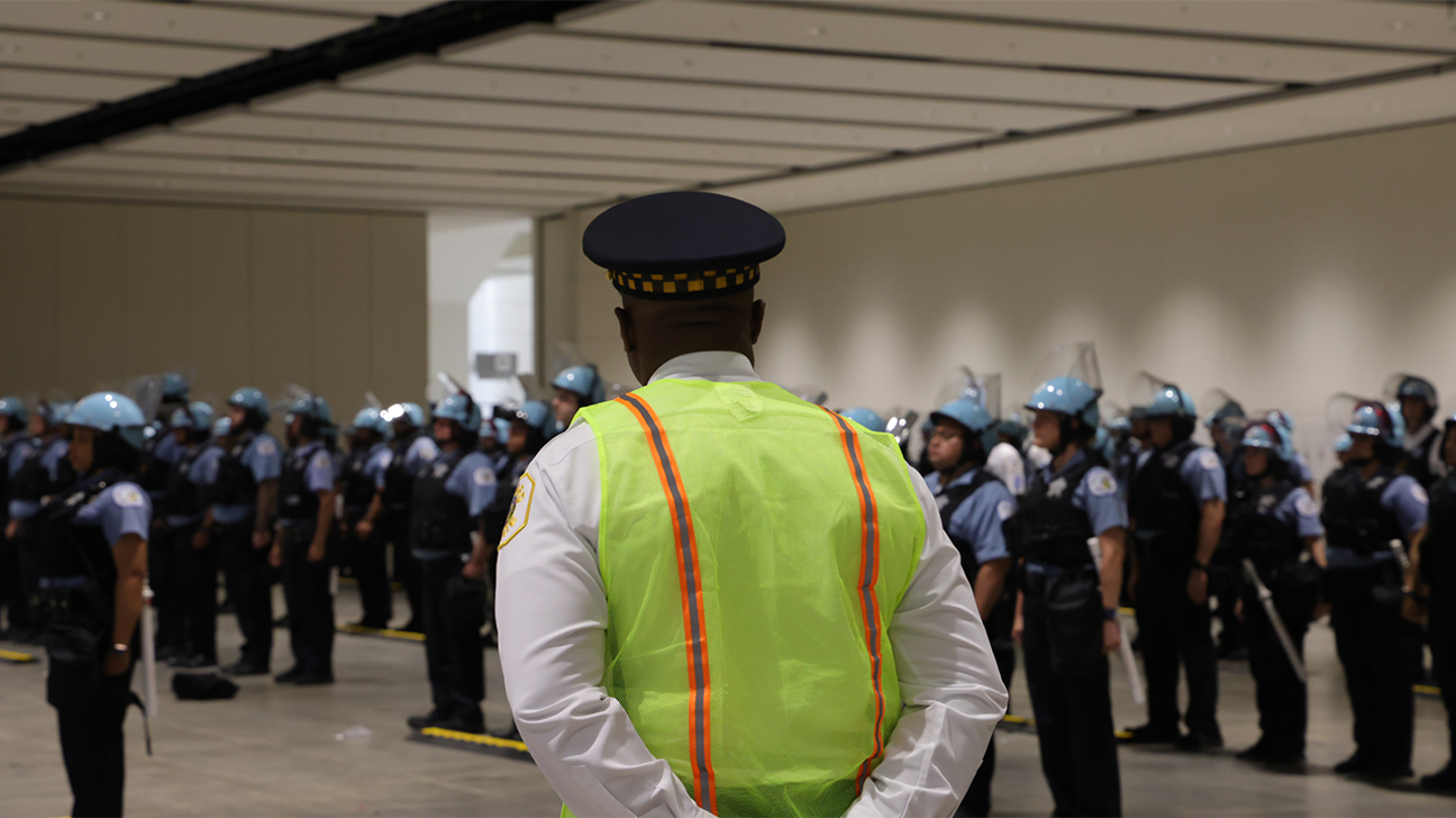 Chicago Police Prepare for Democratic National Convention Amidst City's Crime Crisis