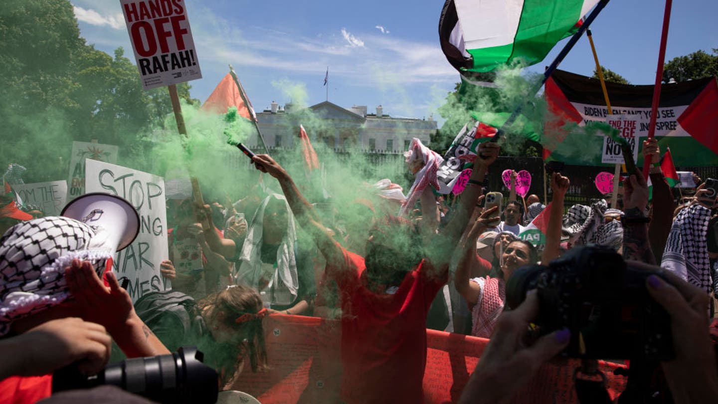 Thousands Protest Israel's Actions in Gaza, Denounce President Biden