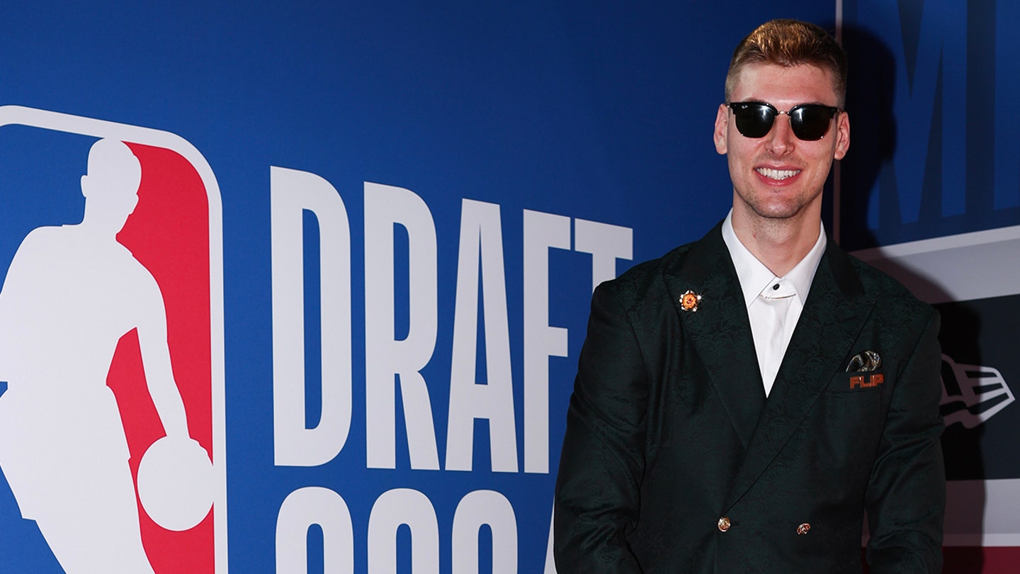 False and Damaging Rumors About NBA Draft Pick Kyle Filipowski and His Fiancée Perpetuated Online