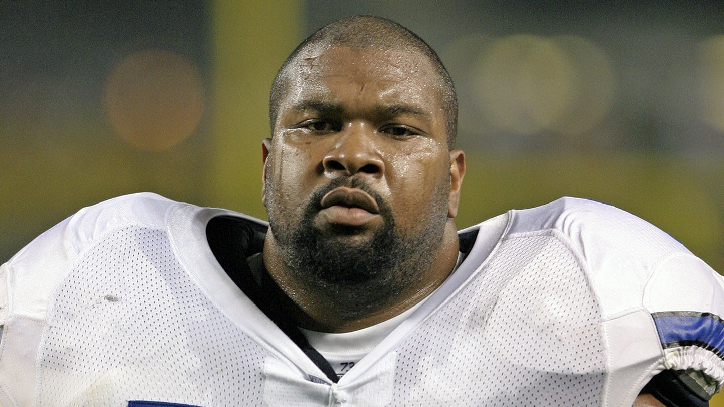 Pro Football Hall of Famer and Cowboys Legend Larry Allen Dies Suddenly at 52