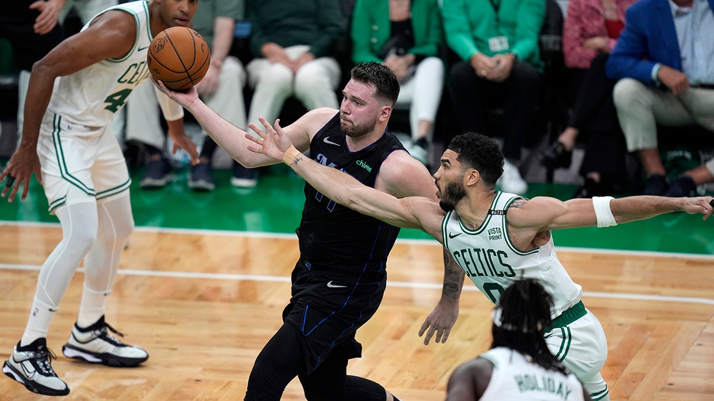 Porzingis Returns with a Bang, Celtics Take Game 1 of NBA Finals