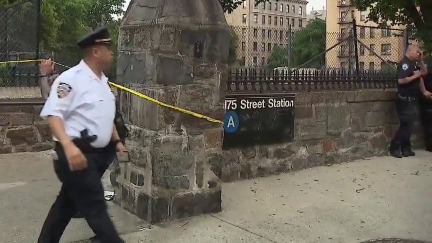 Fatal Stabbing Occurs in Manhattan Subway Station