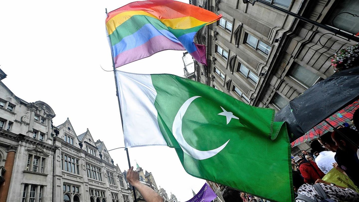 Man Detained in Pakistan After Attempting to Establish First Gay Club