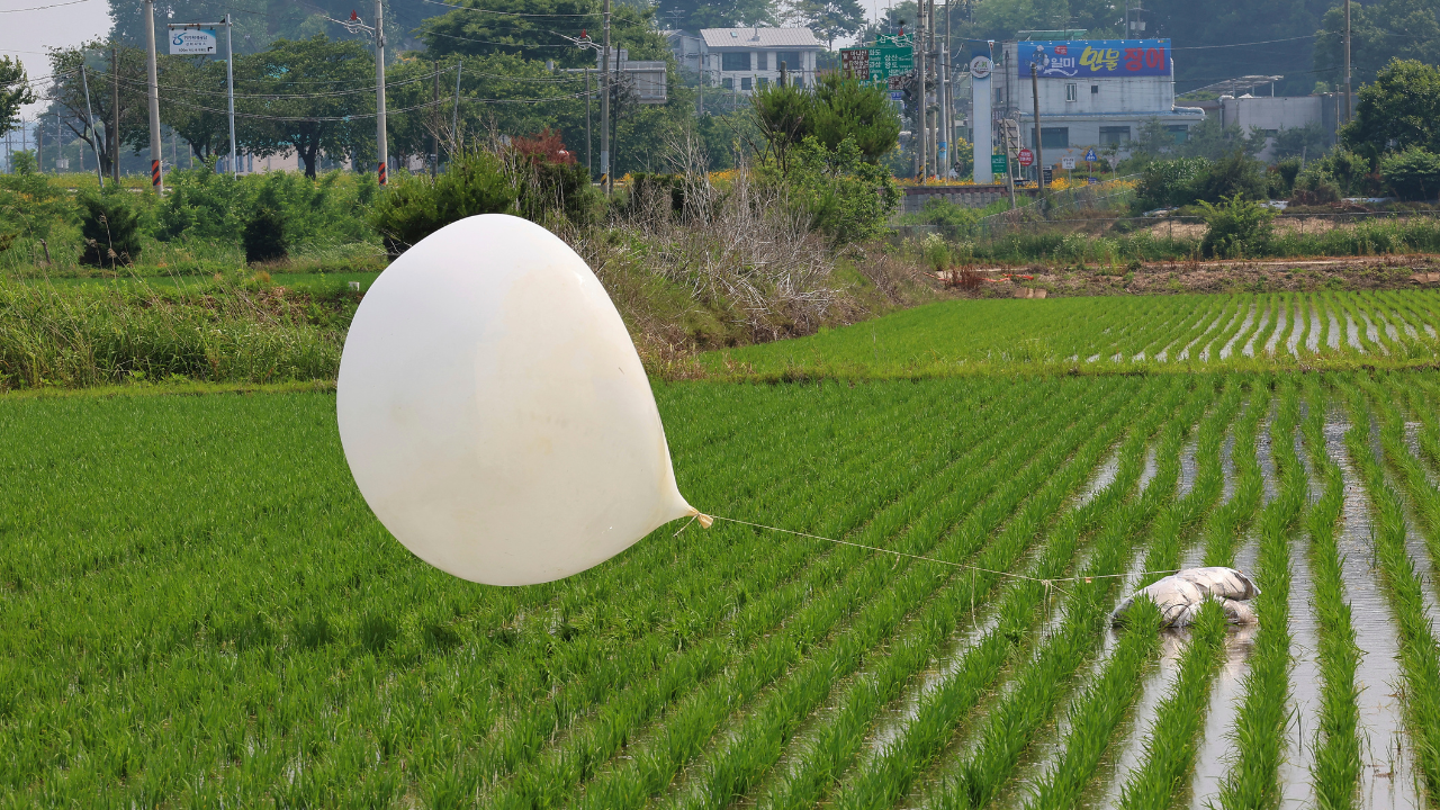 South Korea Threatens to Revive Anti-North Korea Propaganda Broadcasts Amid Trash Balloon Exchange