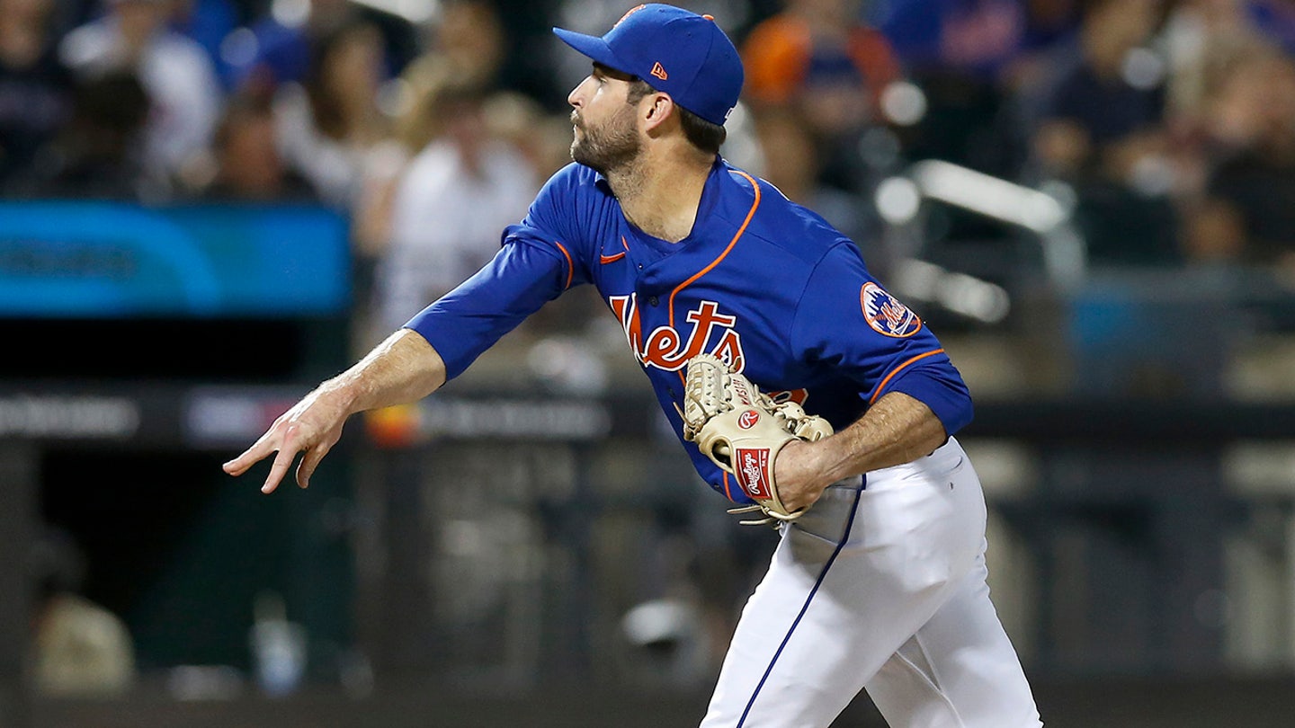 Mets' London Series Ad Features Relievers, Ex-Pitcher Despite Star-Studded Roster