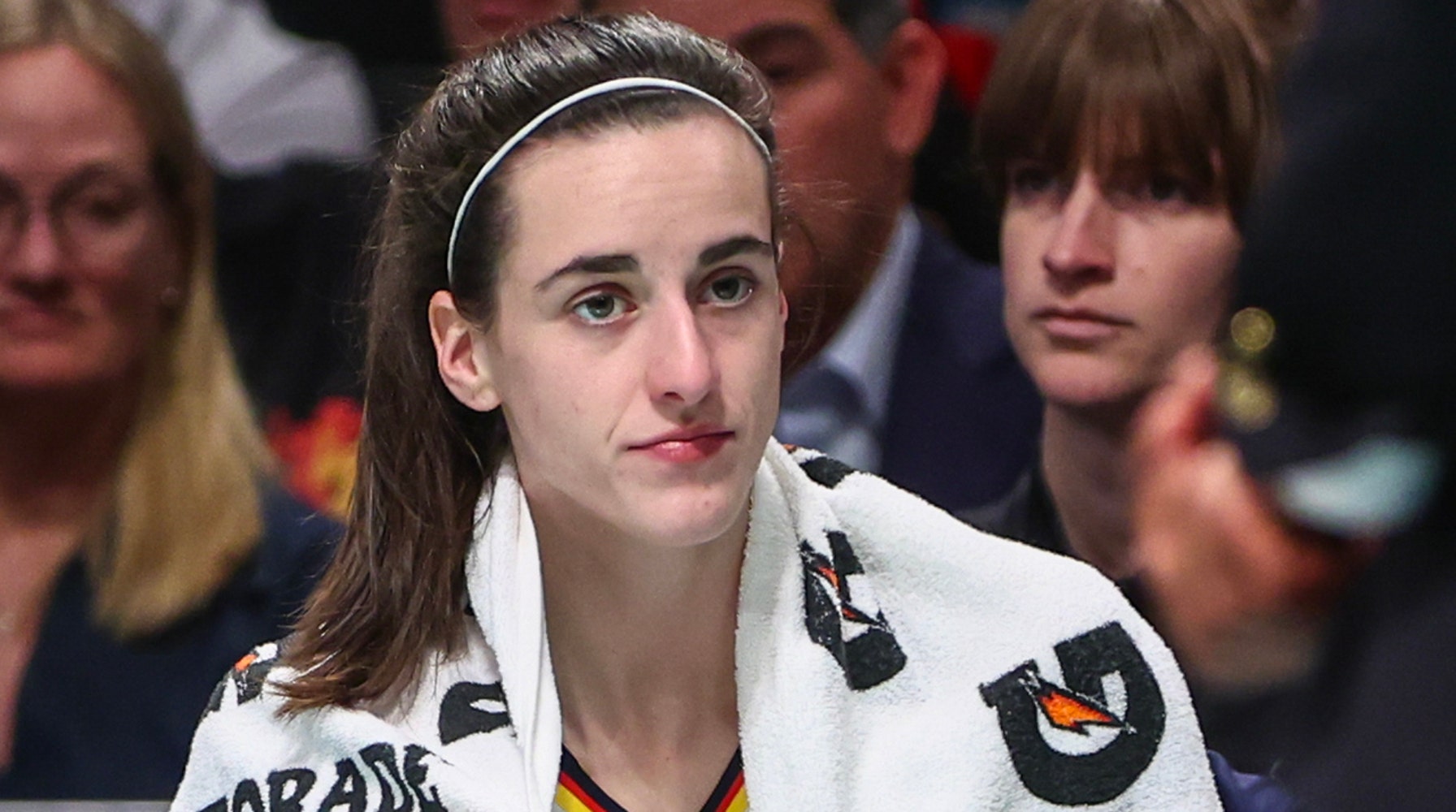 Caitlin Clark: The WNBA Rookie at the Center of Controversy