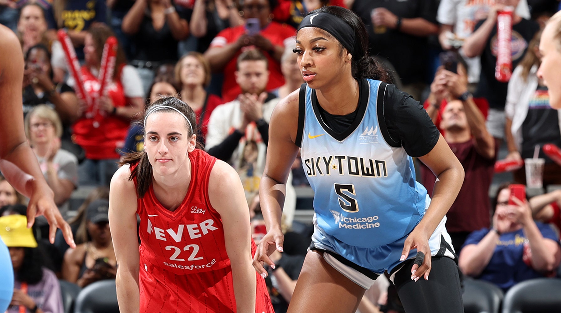 Clark vs. Reese: A Battle for WNBA Rookie of the Year