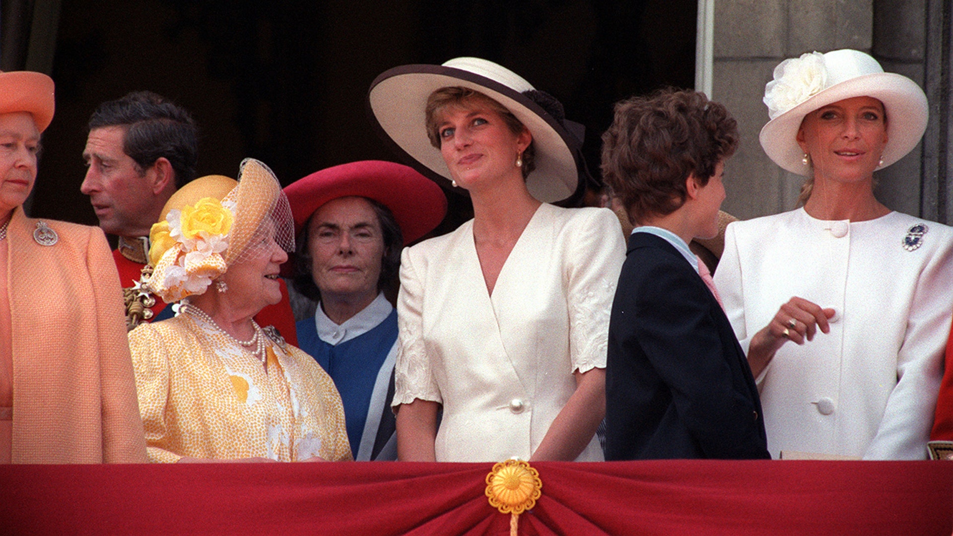 Princess Diana spent some quality time with the Queen during her final appearance on the trooping balcony in 1992.