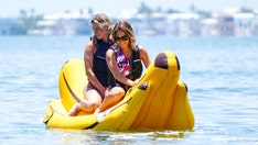 Sydney Sweeney kicks off summer of fun in Florida: PHOTOS