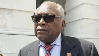 Rep. James Clyburn: Biden must ’stay the course’ despite ‘poor performance’ at debate