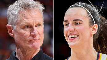 Steve Kerr Compares Caitlin Clark to Steph Curry in NBA's 'Rite of Passage' forRookies