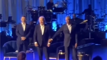 Obama leading Biden off stage by the hand 'really pissed me off,' Hunter Biden seethes