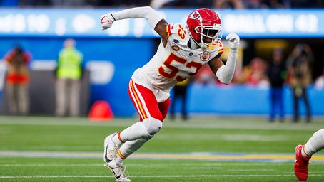 Reports: Chiefs' BJ Thompson goes into cardiac arrest during team meeting