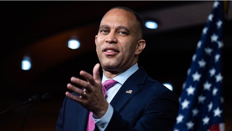 Jeffries criticizes ICE enforcement, doesn't rule out calls to defund it during 'The View'