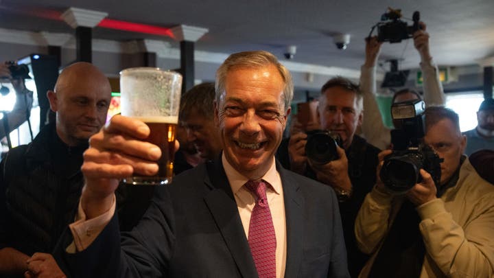 Nigel Farage shakes up UK election, establishment on return to politics