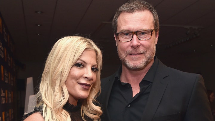 Tori Spelling shares details about her divorce from Dean McDermott
