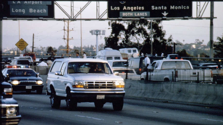 OJ Simpson White Ford Bronco pursuit with police in LA.