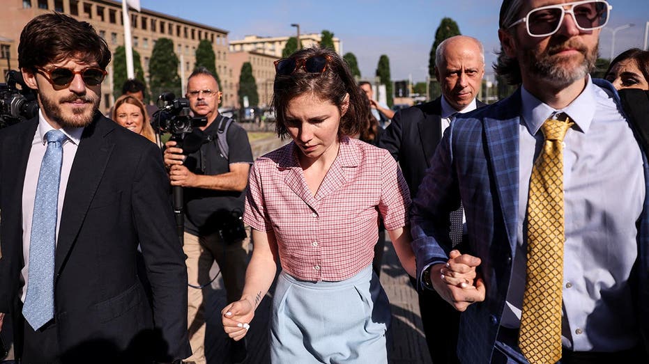 Amanda Knox ‘flabbergasted’ after Italian Supreme Court conviction in slander case