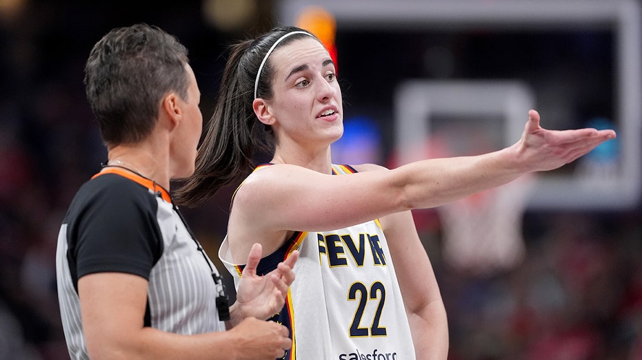 WNBA fans argue referees missed blatant foul against Caitlin Clark as surging Fever extend winning streak | Fox News