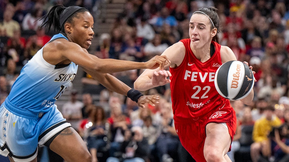 Caitlin Clark gets win in first matchup against college rival Angel Reese as Fever edge Sky