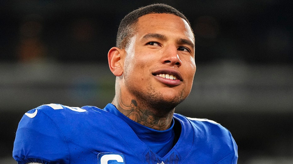 Giants’ Darren Waller drops some bars as team reportedly expects him to retire