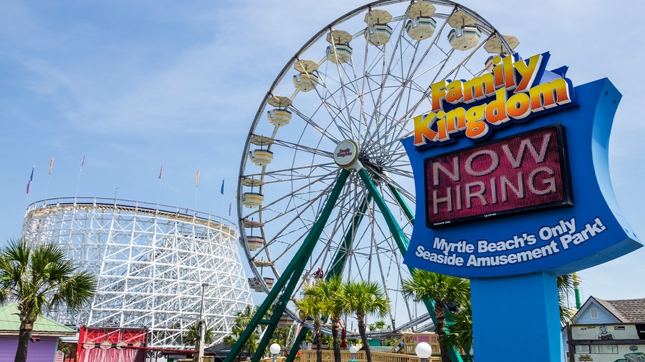 Wooden South Carolina amusement park roller coaster left man paralyzed: lawsuit