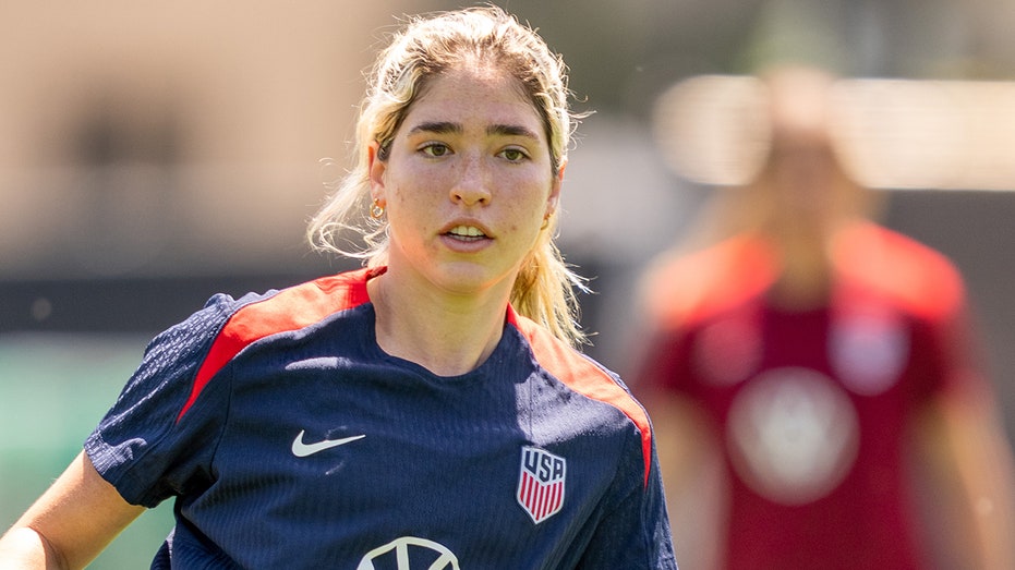 USWNT’s Korbin Albert hears boos in Colorado entering match after controversial LGBTQ posts