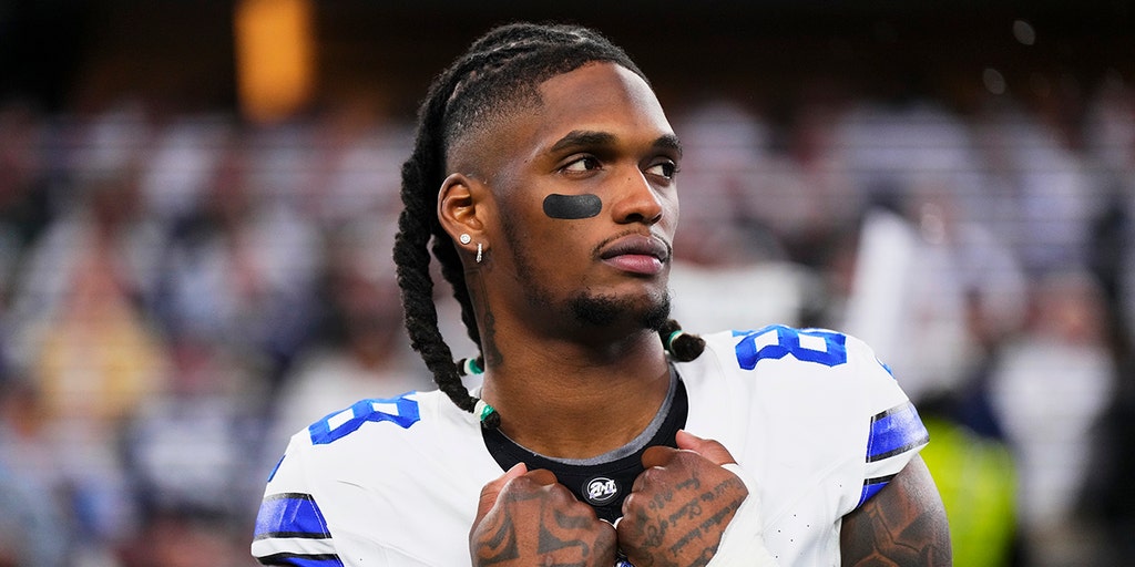 Cowboys star CeeDee Lamb not reporting to training camp as he awaits  contract extension: report | Fox News