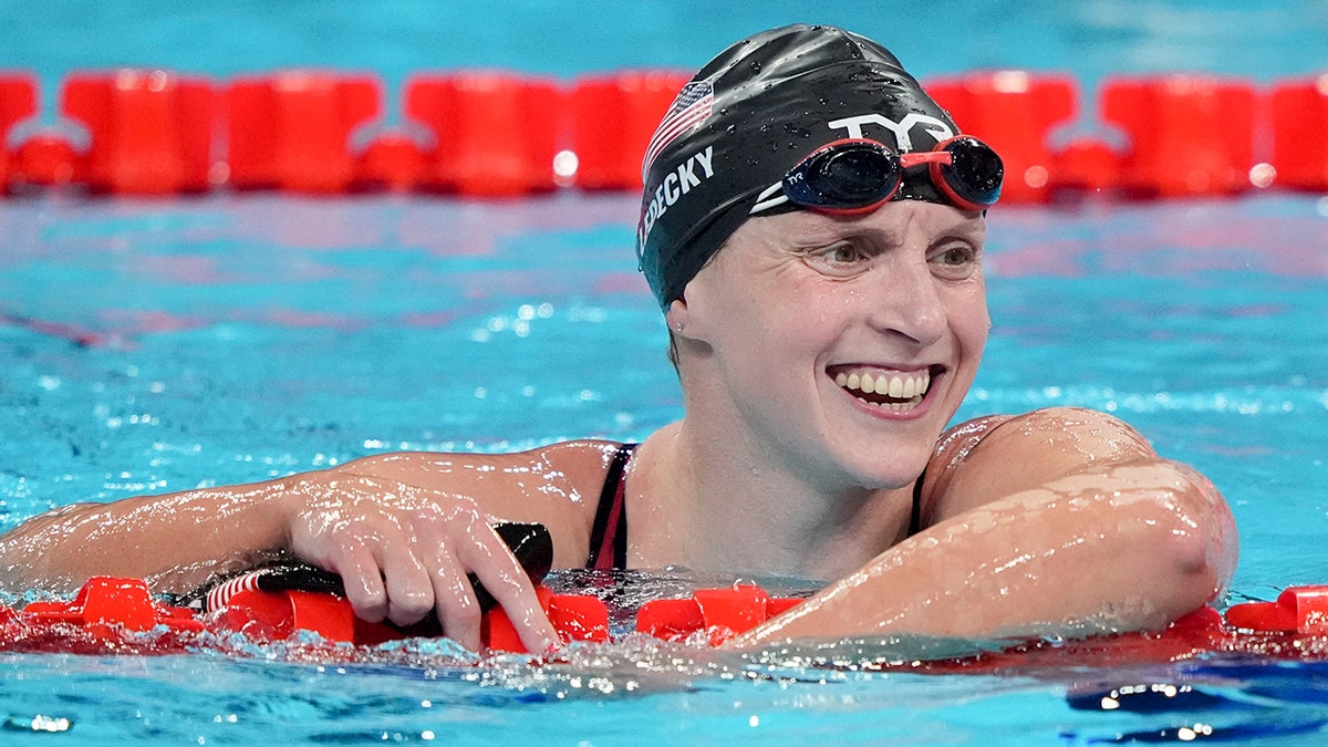 Katie Ledecky tras ganar el oro