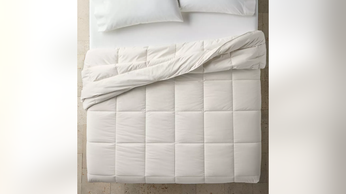 Stay cool during the summer with a down comforter. 
