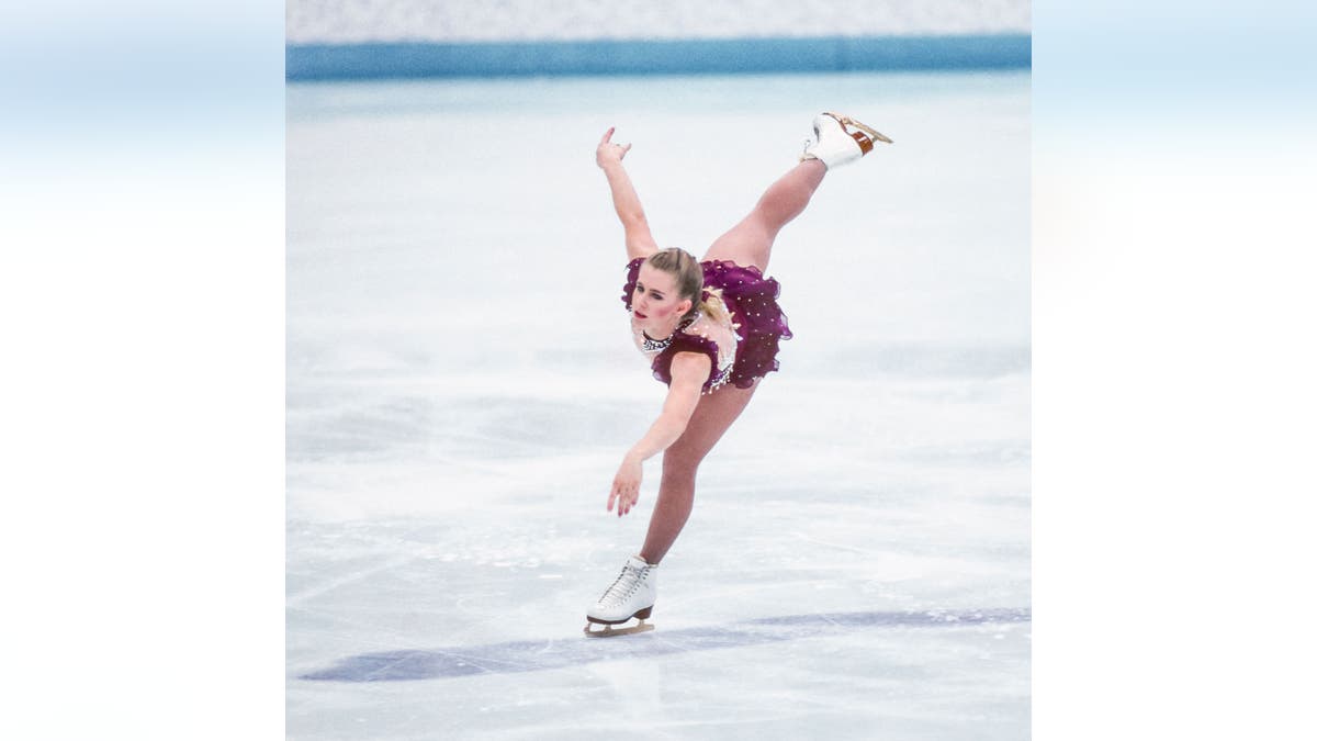 Tonya Harding ice skating at the 1994 Olympics