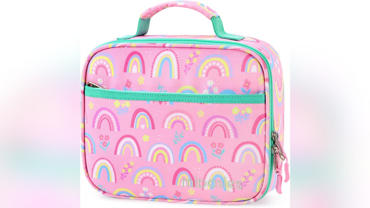 Any kid whose favorite color is pink will love this lunch box. 