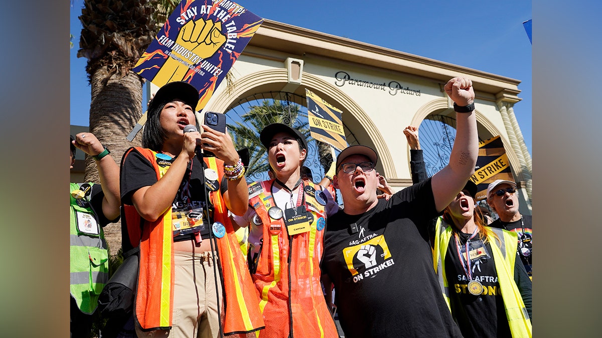 SAG-AFTRA workers protest outside Paramount Pictures