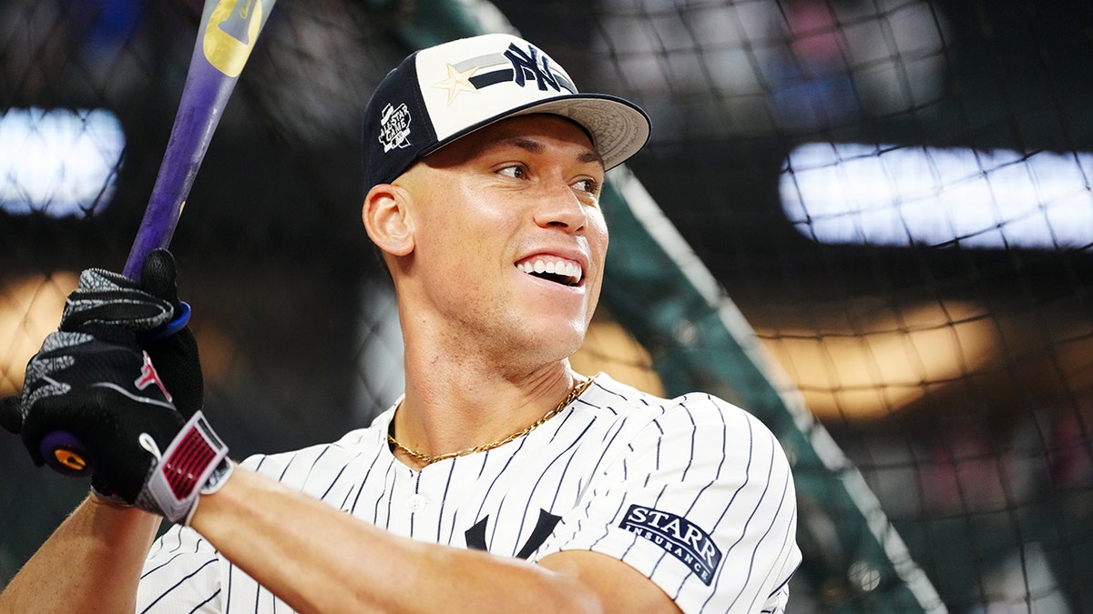 Aaron Judge batting practice