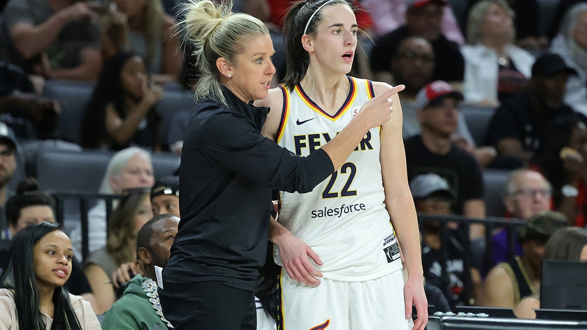 Fever coach Christie Sides compares Caitlin Clark to WNBA great while  making case for Rookie of the Year | Fox News