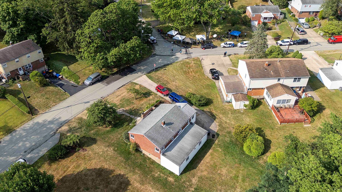 Una vista de dron muestra la casa de Thomas Matthew Crooks