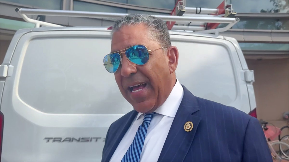 Adriano Espaillat