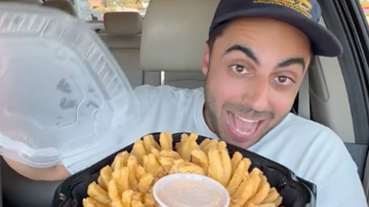 Kevin Noparvar gets takeout from various restaurants, tries it on camera, usually while sitting in his car, and offers his honest opinion about the food.