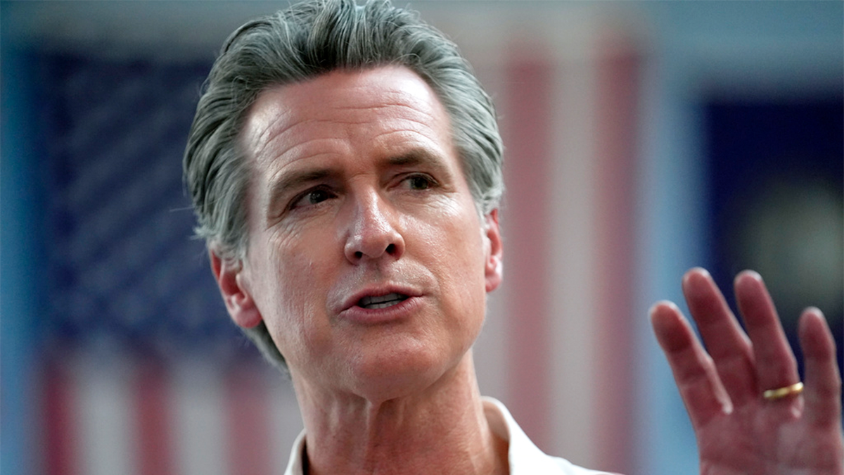 Newsom Vetoes Bill That Would Let Students Work At Public Universities ...