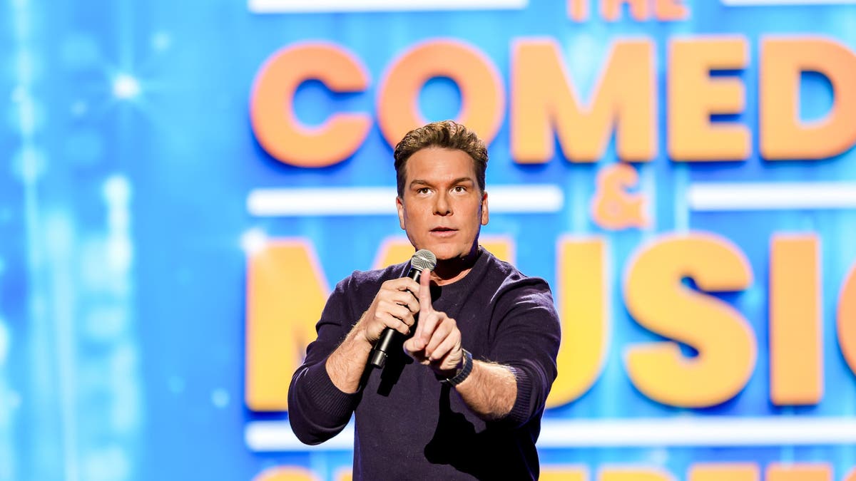 dane cook performing stand up