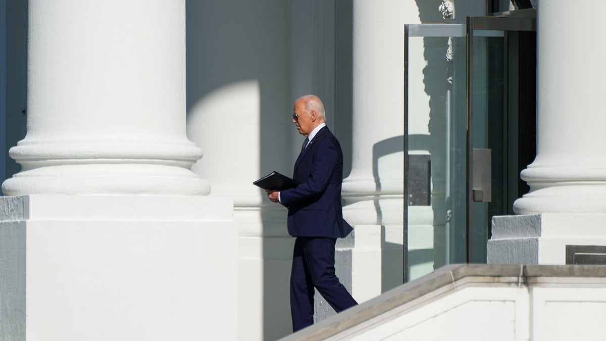 Biden deixa a Casa Branca para McLean, Virgínia